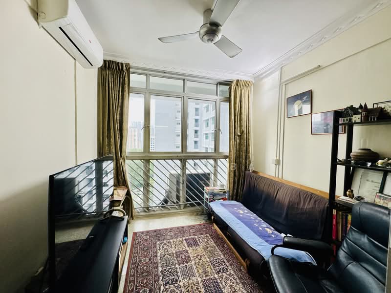 21 Holland Drive HDB Flat For Sale at S$ 900,000 | PropertyGuru Singapore - Study Room