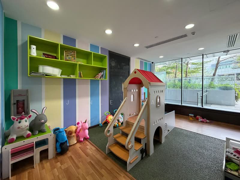 Concourse Skyline, 298 Beach Road, 2 Bedrooms, 1,141 sqft, Condominium For Rent, by Janlex Tan, 500055381 - PropertyGuru.com.sg