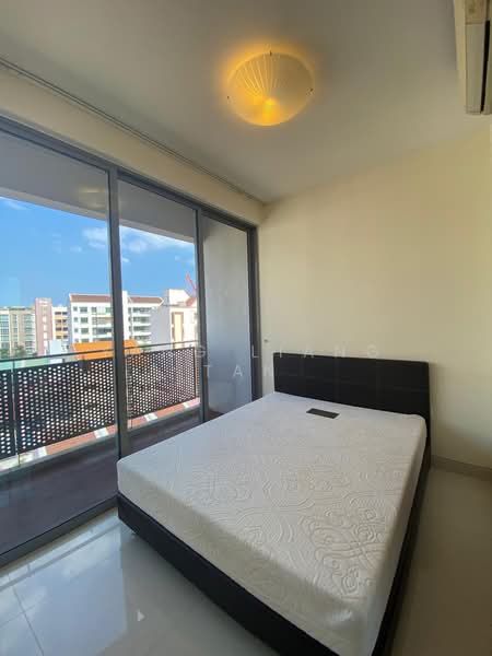 Centra Studios, 25 Lorong 25 Geylang, 1 Bedroom, 484 sqft, Apartment For Rent, by Yang Liang Tan, 500055399 - Master Bedroom - PropertyGuru.com.sg