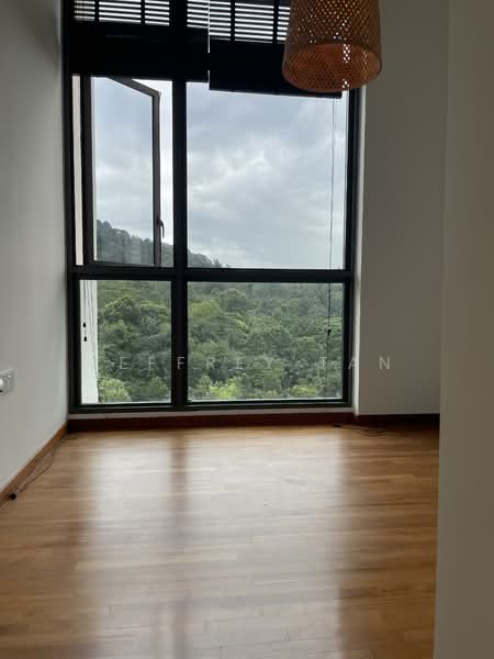 The Skywoods Condominium For Sale at S$ 1,980,000 | PropertyGuru Singapore - 2nd Bedroom