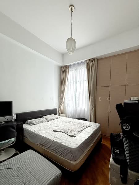 Tanglin Regency Condominium For Sale at S$ 2,100,000 | PropertyGuru Singapore - Bedroom