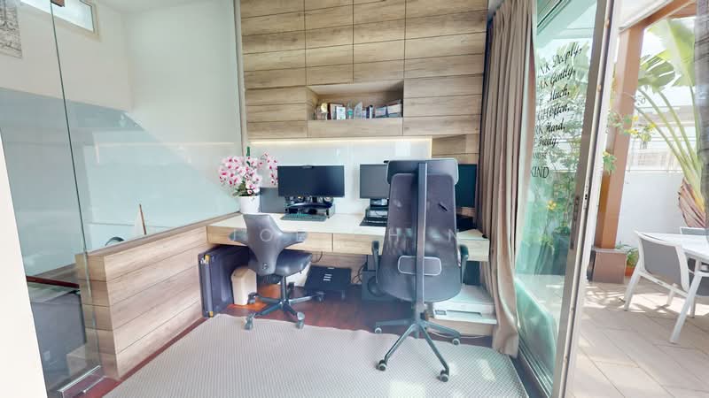 Lilydale Condominium For Sale at S$ 2,550,000 | PropertyGuru Singapore - Study