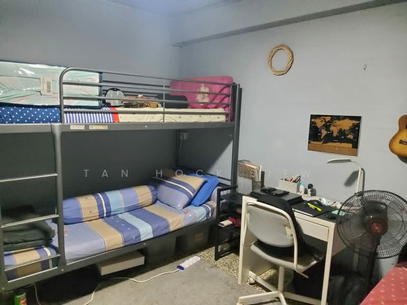 502 Bedok North Street 3 HDB Flat For Sale at S$ 408,000 | PropertyGuru Singapore - Bedroom