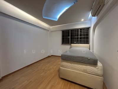 For Sale - 23 Dover Crescent