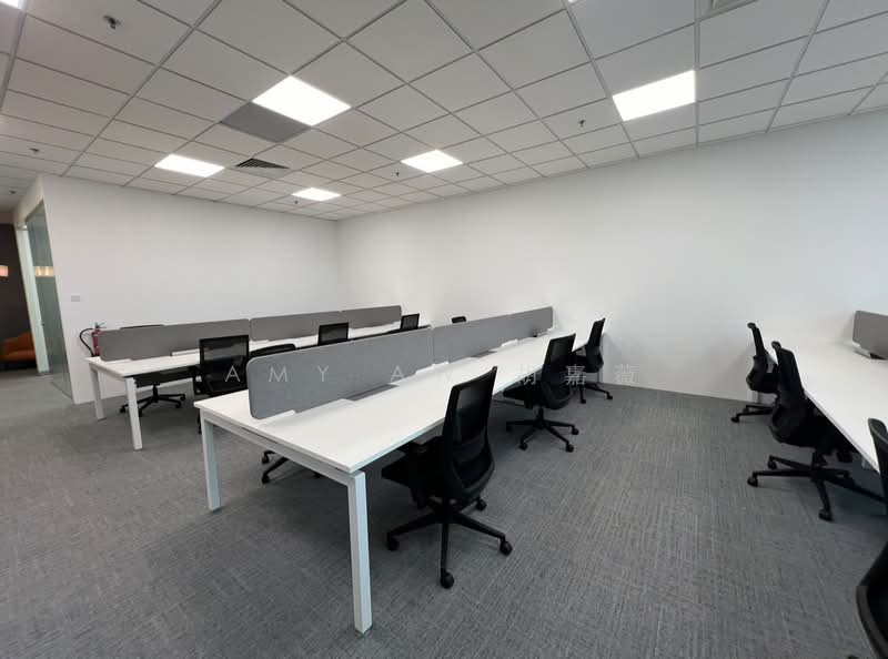 CITY FRINGE | Well Fitted Office | 3 Minutes to MRT Station |, Havelock MRT, 1,421 sqft, Office For Rent, by Amy Aw 胡嘉薇, 500055465 - CommercialGuru.com.sg