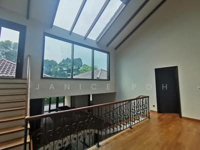 For Rent - Ewart Park / Holland Road