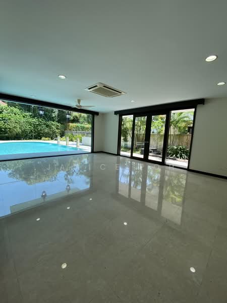 Holland Road, Ewart Park, Ewart Park / Holland Road, 5 Bedrooms, 9,500 sqft, Good Class Bungalow For Rent, by Janice Poh, 500055470 - Living Room - PropertyGuru.com.sg