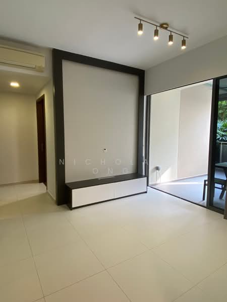Miltonia Residences Condominium For Sale at S$ 1,250,000 | PropertyGuru Singapore - Living Room
