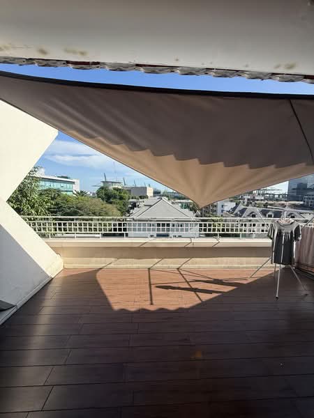 Pepys Hill Condo, 19 Pepys Road, Room Rental, 180 sqft, Condominium For Rent, by Bennedict Tan, 500055479 - Balcony - PropertyGuru.com.sg