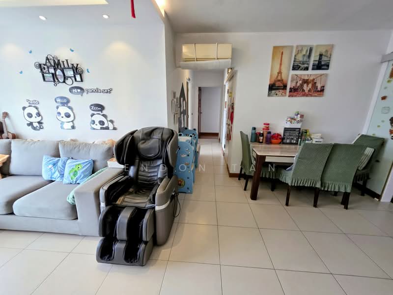 288C Punggol Place HDB Flat For Sale at S$ 800,000 | PropertyGuru Singapore - Living Room