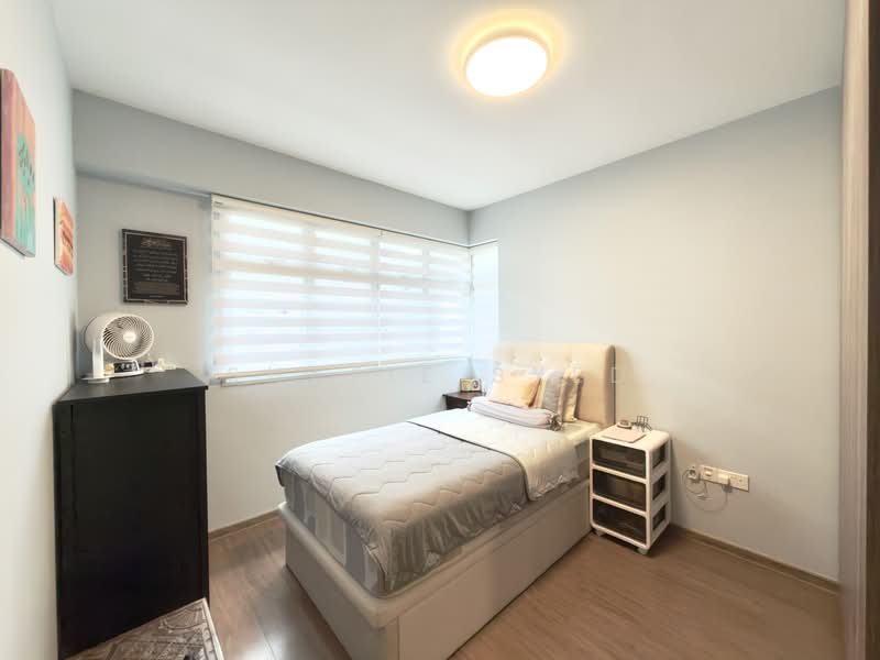 78 Dawson Road HDB Flat For Sale at S$ 780,000 | PropertyGuru Singapore - Bedroom