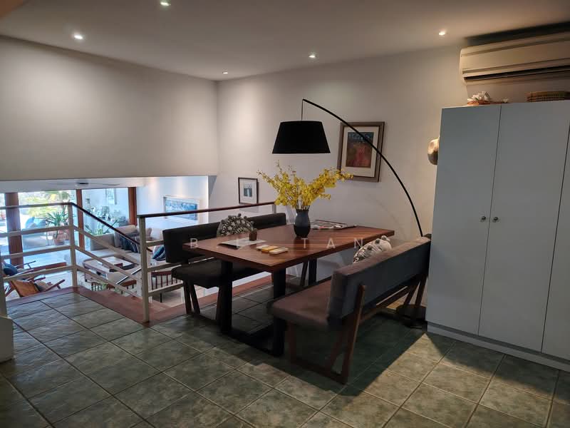 Island View, , 4 Bedrooms, 3,500 sqft, Condominium For Rent, by B.L. Tan, 500055497 - PropertyGuru.com.sg