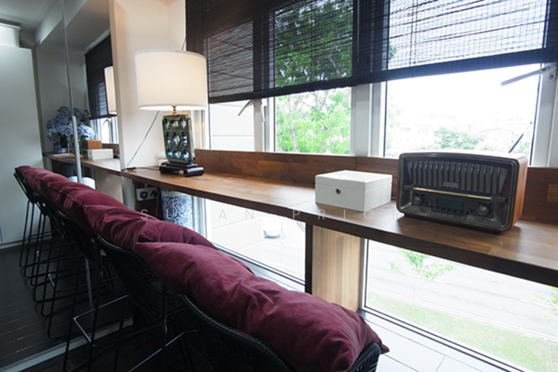 Scintillating Still Designer 3 Bed Apartment For Sale at S$ 2,400,000 | PropertyGuru Singapore - Interior