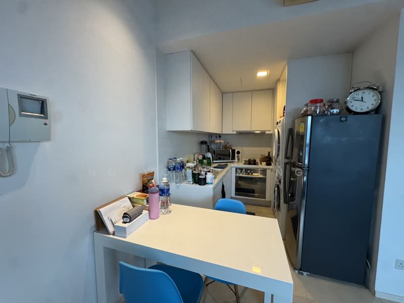 Southbank, 881 North Bridge Road, 1 Bedroom, 592 sqft, Condominium For Sale, by Ng Yong Meng, 500055502 - Kitchen - PropertyGuru.com.sg