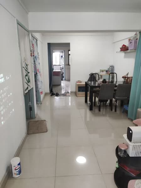 211 Boon Lay Place, 211 Boon Lay Place, Room Rental, 150 sqft, HDB Flat For Rent, by Vanessa Duan, 500055508 - Living Room - PropertyGuru.com.sg