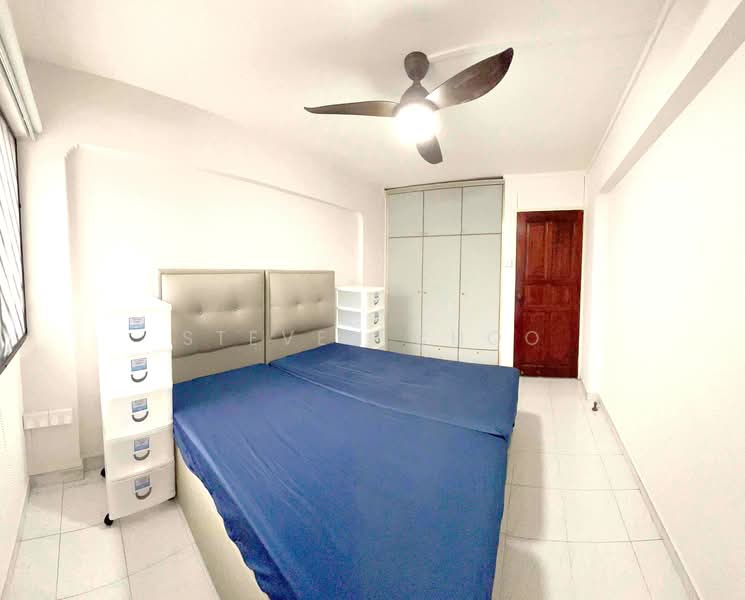 684 Hougang Avenue 8, 684 Hougang Avenue 8, Room Rental, 130 sqft, HDB Flat For Rent, by Steven Choo, 500055517 - Bedroom - PropertyGuru.com.sg