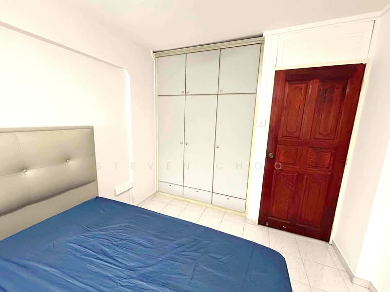 684 Hougang Avenue 8, 684 Hougang Avenue 8, Room Rental, 130 sqft, HDB Flat For Rent, by Steven Choo, 500055517 - Bedroom - PropertyGuru.com.sg