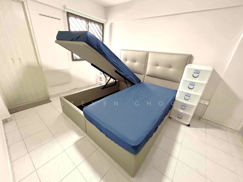 684 Hougang Avenue 8, 684 Hougang Avenue 8, Room Rental, 130 sqft, HDB Flat For Rent, by Steven Choo, 500055517 - Bedroom - PropertyGuru.com.sg