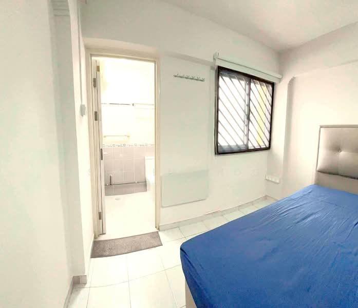 684 Hougang Avenue 8, 684 Hougang Avenue 8, Room Rental, 130 sqft, HDB Flat For Rent, by Steven Choo, 500055517 - Bedroom - PropertyGuru.com.sg