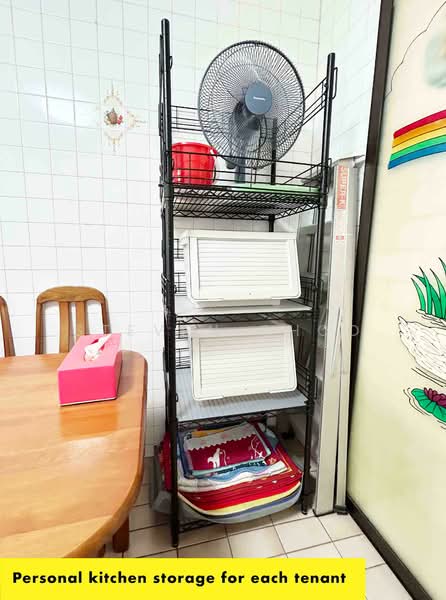 684 Hougang Avenue 8, 684 Hougang Avenue 8, Room Rental, 130 sqft, HDB Flat For Rent, by Steven Choo, 500055517 - Kitchen - PropertyGuru.com.sg