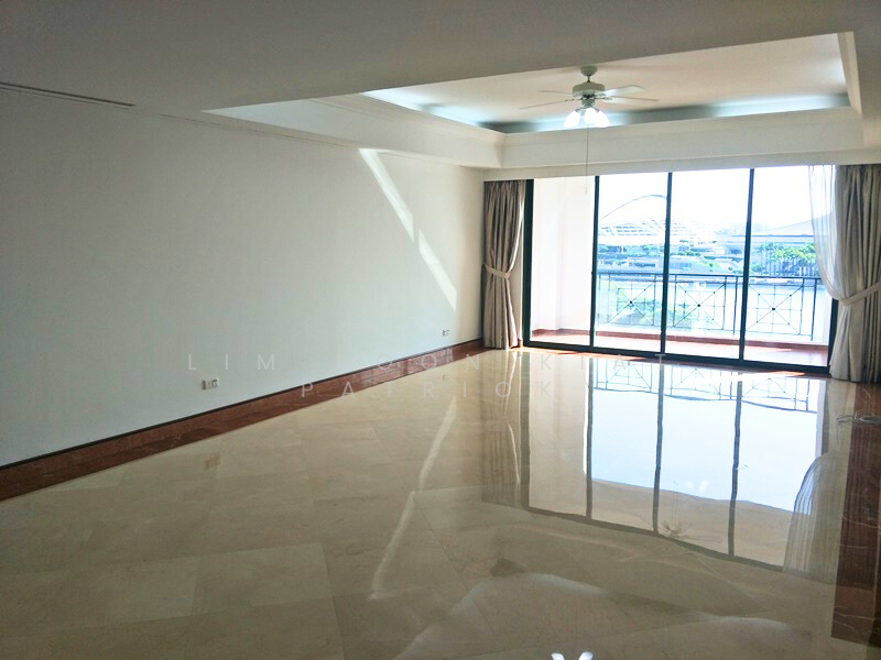 Pebble Bay Condominium For Sale at S$ 5,800,000 | PropertyGuru Singapore - Living Room