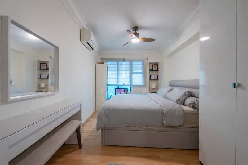 469A Admiralty Drive HDB Flat For Sale at S$ 550,000 | PropertyGuru Singapore - Bedroom