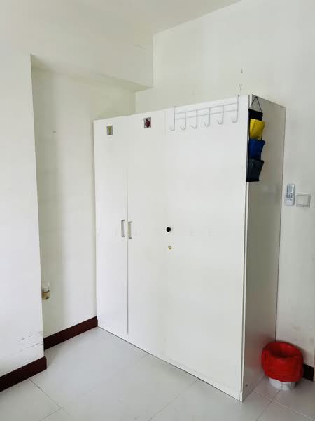 For Rent - 18C Holland Drive