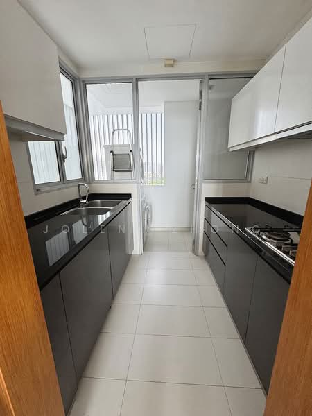 AALTO Condominium For Sale at S$ 6,088,888 | PropertyGuru Singapore - Kitchen