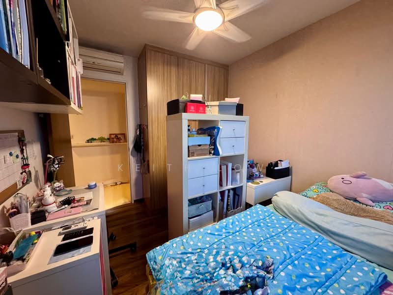 588B Ang Mo Kio Street 52 HDB Flat For Sale at S$ 1,150,000 | PropertyGuru Singapore - Bedroom