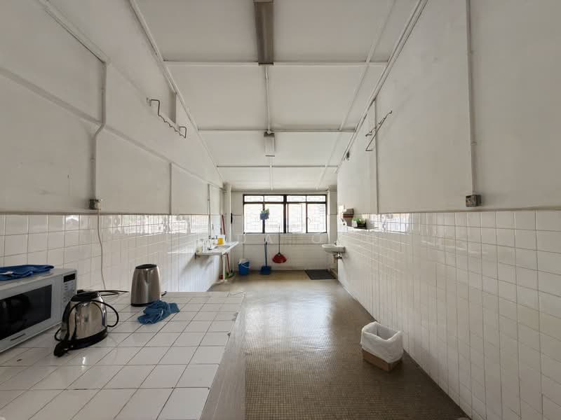 727 Clementi West Street 2, 727 Clementi West Street 2, 1,647 sqft, Shop / Shophouse For Rent, by Linda Ong, 500055577 - Kitchen - CommercialGuru.com.sg
