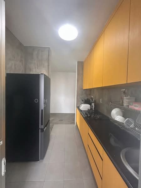 633A Senja Road HDB Flat For Sale at S$ 559,000 | PropertyGuru Singapore - Kitchen