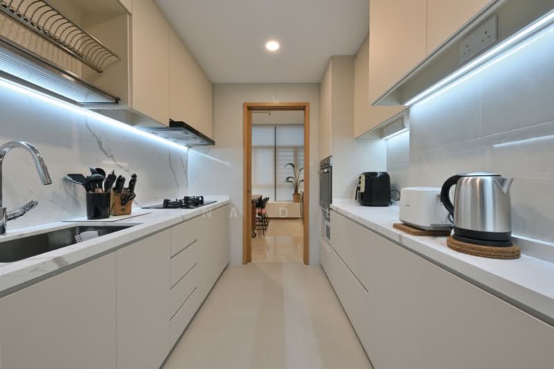 Viz at Holland Condominium For Sale at S$ 2,928,000 | PropertyGuru Singapore - Kitchen
