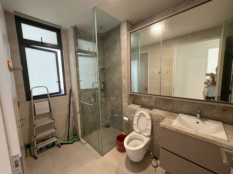 Highline Residences, 7 Kim Tian Road, 2 Bedrooms, 635 sqft, Condominium For Rent, by Alvin Tay, 500055628 - Bathroom - PropertyGuru.com.sg