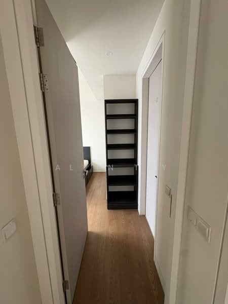 Highline Residences, 7 Kim Tian Road, 2 Bedrooms, 635 sqft, Condominium For Rent, by Alvin Tay, 500055628 - Corridor - PropertyGuru.com.sg