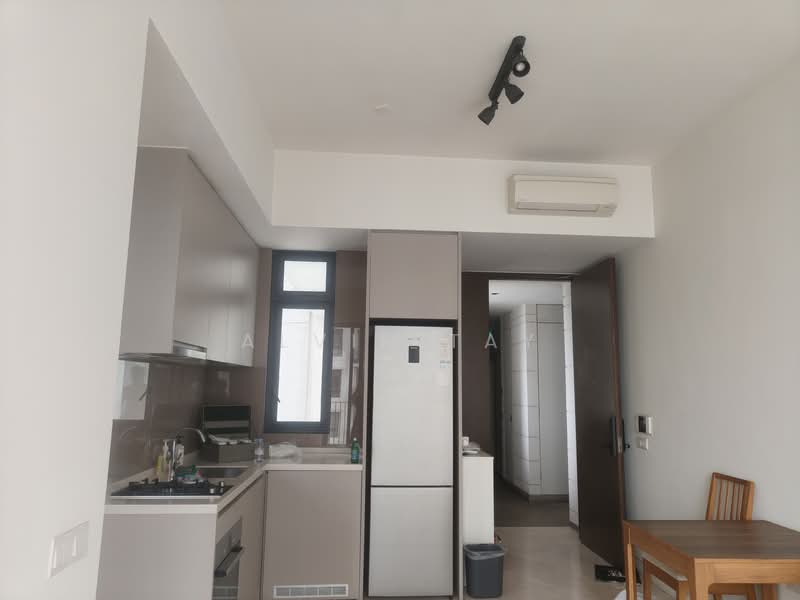 Highline Residences, 7 Kim Tian Road, 2 Bedrooms, 635 sqft, Condominium For Rent, by Alvin Tay, 500055628 - Kitchen - PropertyGuru.com.sg