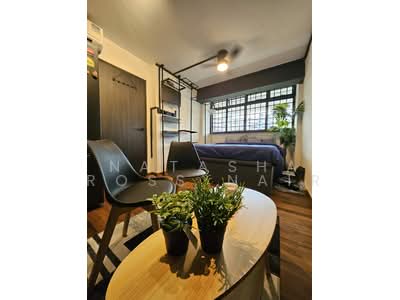 For Rent - 3 Queen's Road