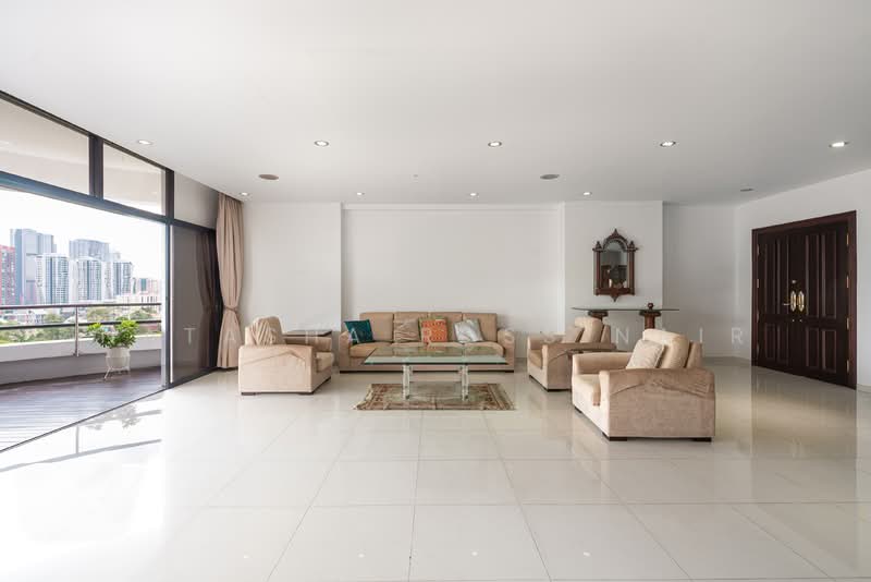 Regency Park Condominium For Sale at S$ 7,350,000 | PropertyGuru Singapore - Living Room