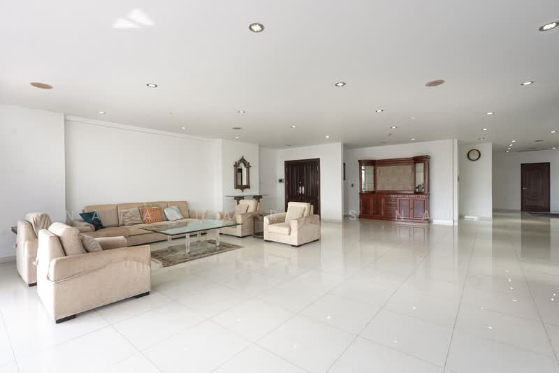 Regency Park Condominium For Sale at S$ 7,350,000 | PropertyGuru Singapore - Living Room