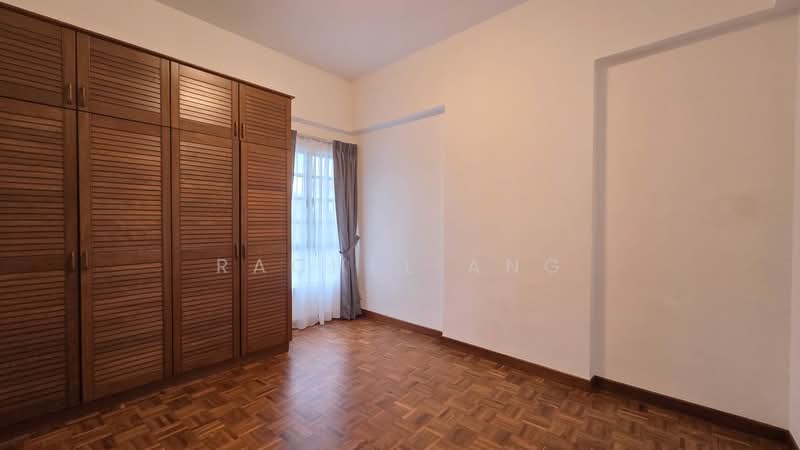 Gold Coast Condo, 360 Pasir Panjang Road, 4 Bedrooms, 1,830 sqft, Condominium For Rent, by Rachel Ang, 500055658 - Bedroom - PropertyGuru.com.sg