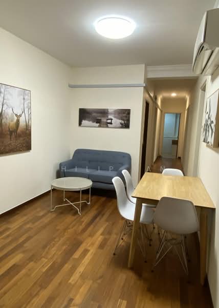 Sam Kiang Mansions, 23 Saint Thomas Walk, Room Rental, 80 sqft, Apartment For Rent, by Philip Tan, 500055659 - Living Room - PropertyGuru.com.sg