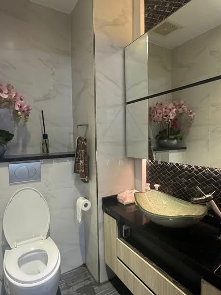 CT Hub, 2 Kallang Avenue, 936 sqft, Light Industrial (B1) For Sale, by Pearlyn Tan, 500055666 - Bathroom - CommercialGuru.com.sg