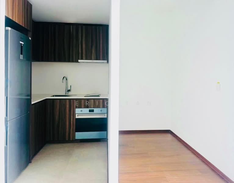 Lentor Modern, Lentor Central, 2 Bedrooms, 678 sqft, Condominium For Rent, by Eric Tan, 500055675 - Kitchen And Flexible Room - PropertyGuru.com.sg