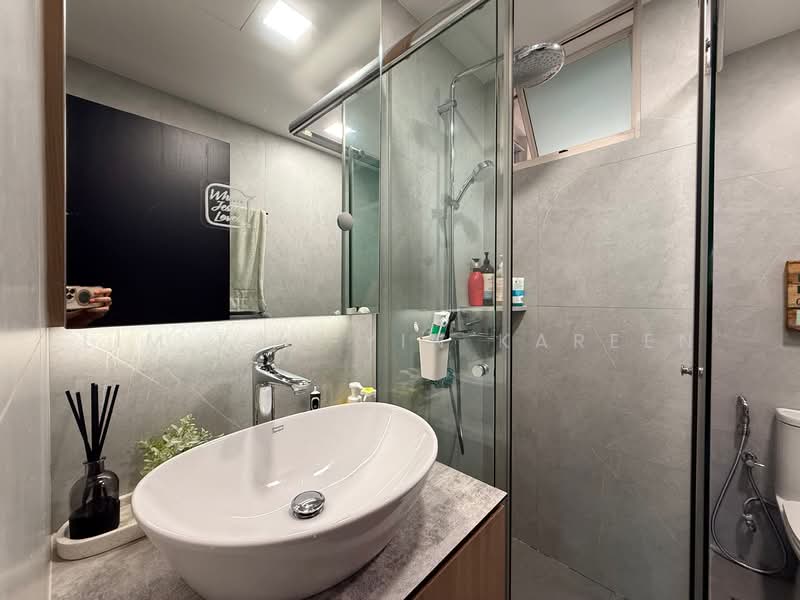 Seletar Springs Condominium Condominium For Sale at S$ 1,750,000 | PropertyGuru Singapore - Bathroom