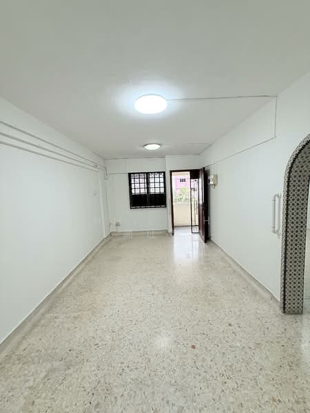 605 Ang Mo Kio Avenue 5 HDB Flat For Sale at S$ 425,000 | PropertyGuru Singapore - Interior
