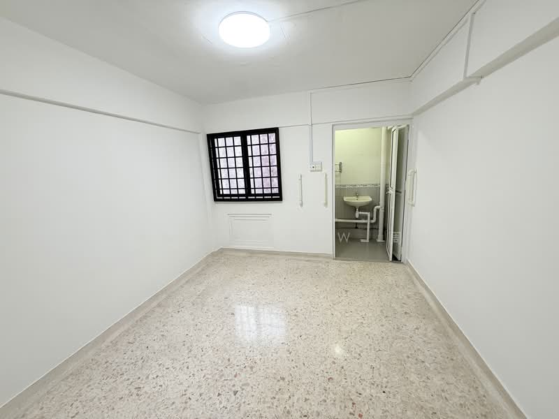 605 Ang Mo Kio Avenue 5 HDB Flat For Sale at S$ 425,000 | PropertyGuru Singapore - Interior