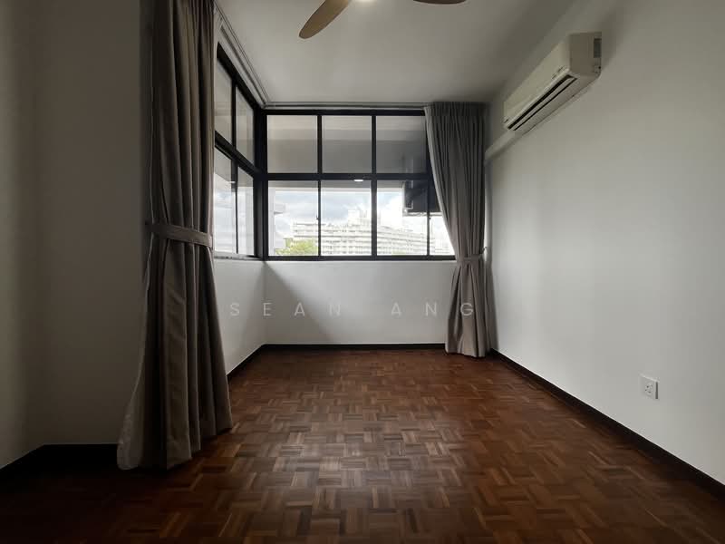 Ridgewood Condominium, 1 Ridgewood Close, 3 Bedrooms, 1,399 sqft, Condominium For Rent, by Sean Ang, 500055705 - PropertyGuru.com.sg