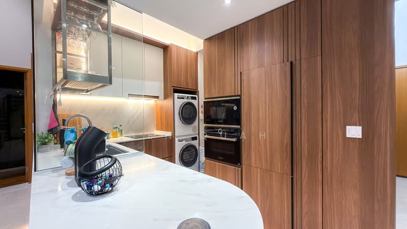 The Greenwich Condominium For Sale at S$ 1,450,000 | PropertyGuru Singapore - Kitchen