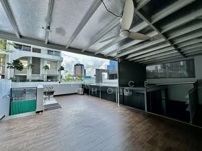 For Sale - Spottiswoode 18