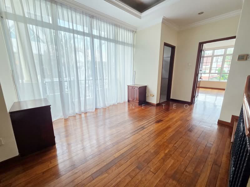 West Coast Road, Clementi, Pasir Panjang, , 5 Bedrooms, 4,000 sqft, Semi-Detached House For Rent, by Christine Teo, 500055751 - Living Room - PropertyGuru.com.sg
