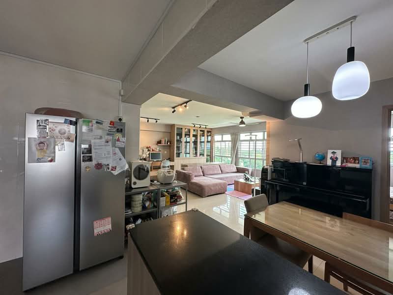 101A Canberra Street HDB Flat For Sale at S$ 785,000 | PropertyGuru Singapore - Kitchen